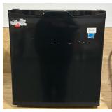 Avanti Compact Refrigerator