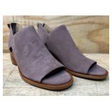 Carleigh Lavender Grey size 9 Msrp $150.95