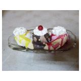 Novelty Imitation Drive-In Food Items