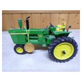 Ertl Precision Classics John Deere 4020 Die-Cast Diesel Tractor