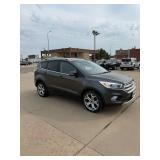 2018 Ford Escape Titanium 4wd, Clean 2 owner!