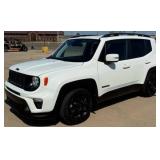 2020 Jeep Renegade Latitude FWD, Clean, Low mileage 2 owner vehicle!