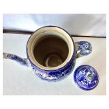 Grand ! Historical Blue Staffordshire Coffee Pot