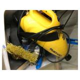 TOTE ASSORTED HOUSE ITEMS