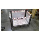 Brown GRACO pack and Play