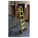 Werner 6 ft folding ladder 225 lb