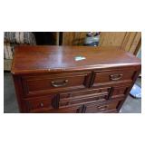 Stanley Furniture Young America Harbor Town 10 drawer dresser