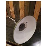 Solid Porcelain Enamel Barn Light with Hardware