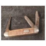 5 Pocket knives in good conditioin Forest-Master, Sabre, Colonial Some very Old!!