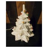 Beautiful white Vintage Christmas Tree with Light  working Condition