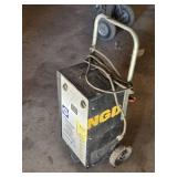 NAPA 225A 12V Battery Charger and Starter - Didn