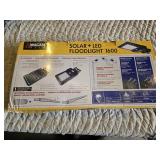 Wagan Tech Solar + LED Floodlight 1600