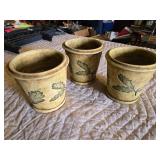 Ceramic Pots with Leaf Design