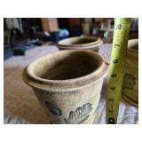 Ceramic Pots with Leaf Design