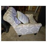Lane Home Furnishings Patterned Chair