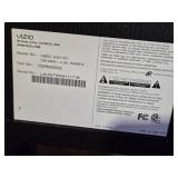 Vizio E421VO 42-Inch LCD TV with Stand