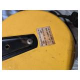 Montgomery Ward 125V Model 847-612560 Retractable Work Light - cord is cracked in one spot