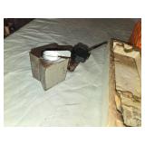 Mitutoyo 7010 S Magnetic Base with Accessories