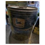 John Deere TORQ-GARD Engine Oil Can and Gear Lubricant Can
