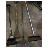 Lot of 4 Floor Scrapers and Tools
