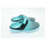 Hysyooes Mesh Garden Clogs. Women