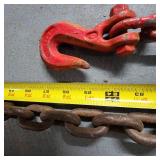 Heavy-duty Chains with Hooks Longest is over 16