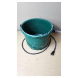 Farm Innovators Heated Bucket Model HB-60