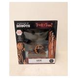 HANDMADE BY ROBOTS TRICK N’ TREAT (SAM)