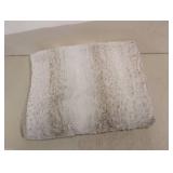 BRENTWOOF WATERPROOF PET BLANKET & FURNITURE PROTECTOR OVERSIZED (CREAM/BROWN)