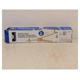 NEW ROYAL LANGNICKEL ESSENTIALS DISPLAY EASEL 20”