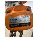 Ingersoll-Rand 1-Ton Chain Hoist