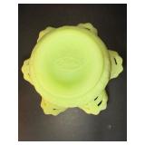 VINTAGE FENTON GREEN CUSTARD SATIN URANIUM GLASS BASKET WEAVE RUFFLED BOWL GLOWS!
