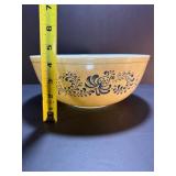 Vintage PYREX Homestead Nesting Mixing Bowls Set (3-Piece) - Blue Floral Speckled Tan 1970s