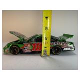 2002 Bobby Labonte #18 Interstate Batteries Pontiac Grand Prix 1:24 Diecast NASCAR Action Platinum Series