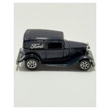 Lot of 8 Vintage Hot Wheels Diecast Cars (1980s-1990s): 