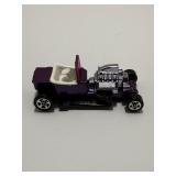 Lot of 8 Vintage Hot Wheels Diecast Cars (1980s-1990s): 