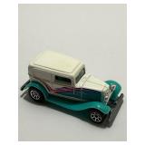 Vintage Hot Wheels 11-Car Lot: Ferrari F40, Sheriff Mustang, 