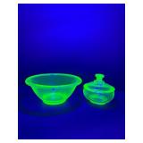 StyleVintage Uranium (Vaseline) Green Depression Glass Mixing Bowl & Lidded Dish Set - Glows Bright Under Black Light