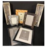 FR - Assorted Collection of 7 Picture Frames and Photo Holders