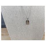 Pavoi 14K Gold Plated Necklace, Reversible Pendant, 18-Inch - Brand New