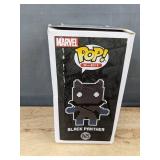 2 Funko Pop! Figurines: 8-Bit Marvel Black Panther #1425 & Thor #1427 - Brand New *A