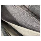 Floral Area Rug 9 ft x 12 ft - Brand New *L