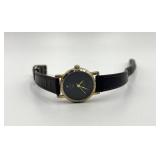 Vintage Gucci Quartz Watch with Black Dial and Calfskin Strap