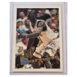 Kevin Garnett Rookie 1995 Topps #237 - Minnesota Timberwolves Basketball Card