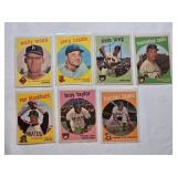 Lot of 7 Vintage 195 Topps Baseball Cards Featuring Wally Moon, Jerry Casale, Dale Long, Marcelino Solis, Ron Blackburn, Tony Taylor, and Hector Lopez.