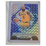 LeBron James 2022-23 Panini Mosaic Silver Mosaic Prizm #6 - Los Angeles Lakers Basketball Card