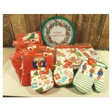 Lot of Christmas (chair covers, tablecloths, etc.)