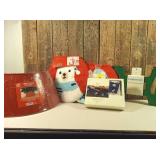 Lot of Christmas (tree collar, etc.)