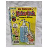 Lot of 8 Richie Rich Comics