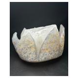 Hand -Carved Natural Geode Natural Agate Geode Lotus Flower